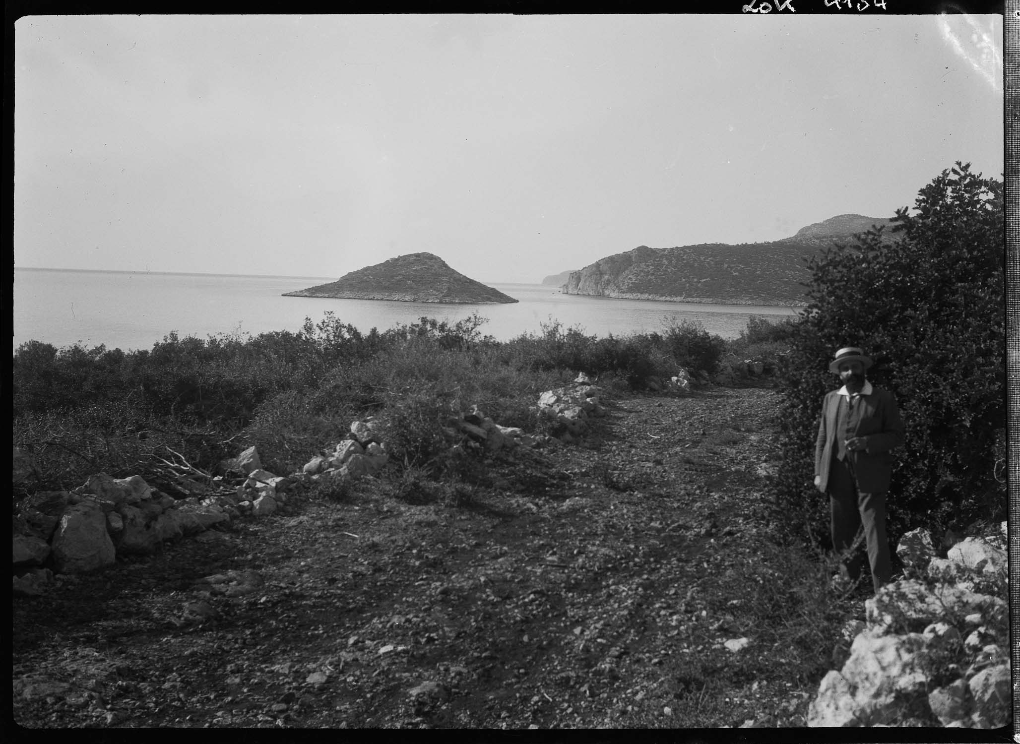 Vue de la côte en face de Bogsak, aux environs de Silifke